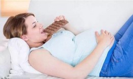 娱乐吃瓜酱分娩,揭秘明星育儿幕后故事