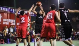 网红篮球场吃瓜事件真相,真相背后引人深思