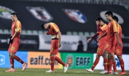 中国球员抽烟爆料视频,揭秘赛场背后的烟云缭绕